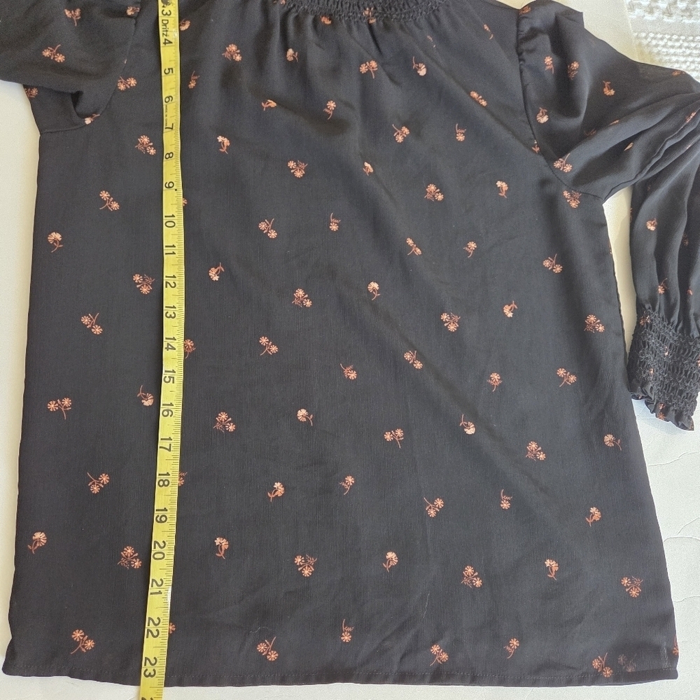 Madewell Smocked Mockneck Top - Picture 7 of 9